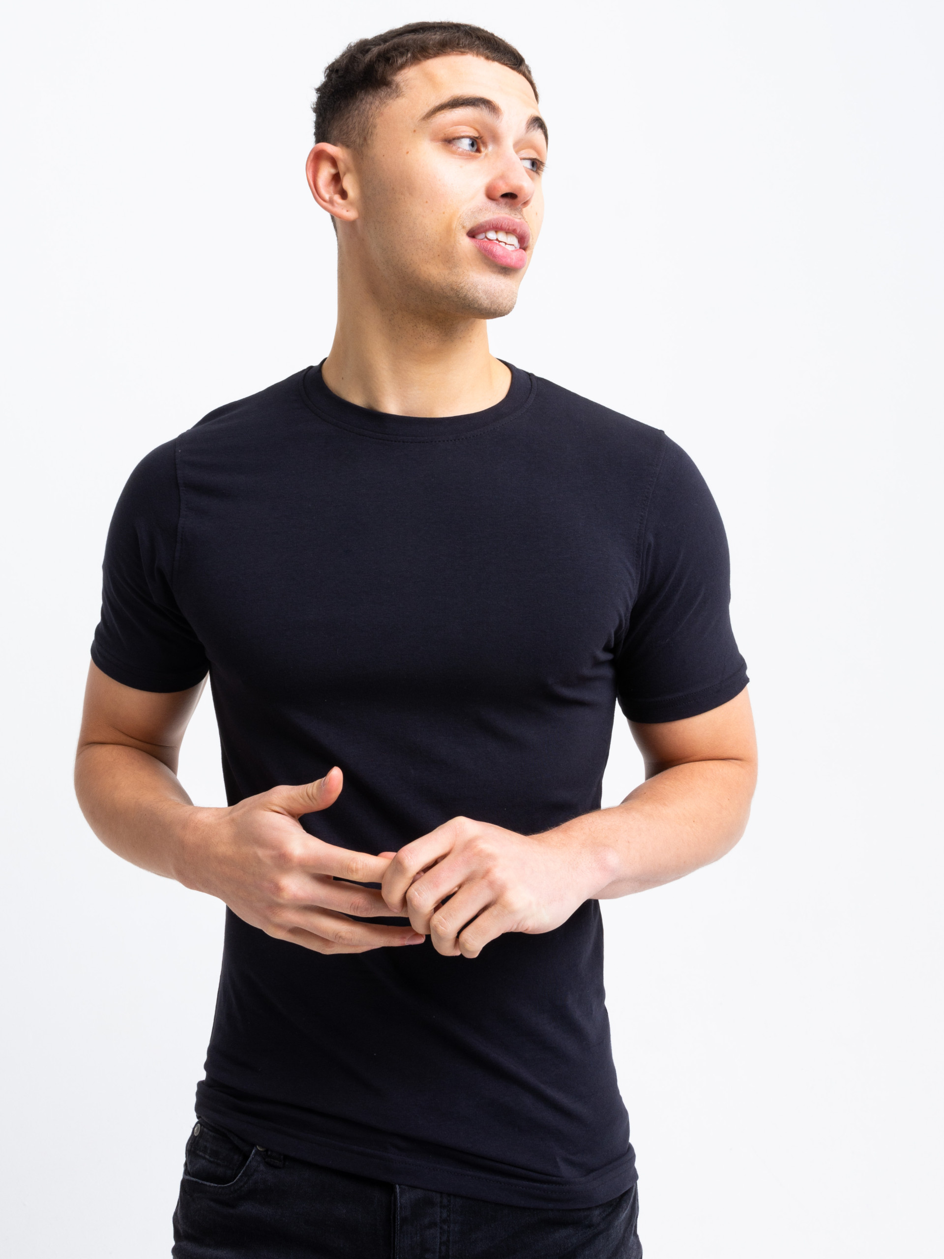 Premium Muscle Fit T-Shirt in Black, Men's Clothing & Fashion